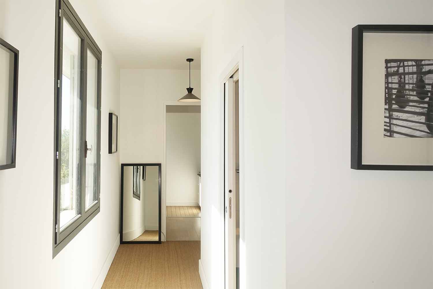 maison contemporaine_elise carbon_couloir